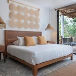 Tulum Villa 4Br Jacuzzi Private Pool Gated Community