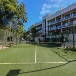 Luxury Studio With Rooftop Pool In Best Location