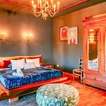 Mi Cielo Boutique Studios