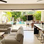 Luxury House Tomanoa - 10Pers - 4Rooms - Pool - Hotjacuzzi - Speed Wifi -Waterfall