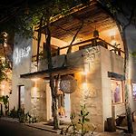 Niik Tulum