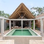 Luxury Villa Toh 5 With Private Pool