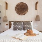2 Tropical Bohemian Villas-2 Priv Pool-Bbq 3A-3B