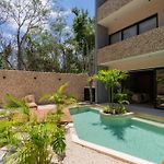 Swimup Retreat With Pool Terrace In Veleta