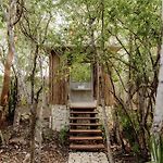 Jungle Villa For 21 - Pool, Yoga & Concierge