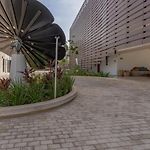 Luxury Coastal Vibes Park 101 Free Beach Club