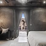 Casa Halo - Mansion, Nightclub, Pool, Sonos, Gated, Staff