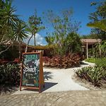 Aflora Townhouse Style - 3Br Garden Condo With Private Pool & Huge Common Pool