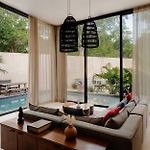 Casa Manati Modern Mansion With Pool