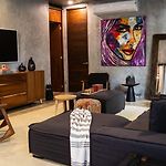 Luxury Trio Villas, 7 Pools, 12 Brs, 32 Pax