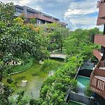 1Br - Sea View Rooftop Pools Steps To Beach & Jaguar Park