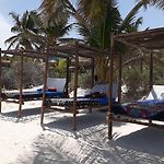 Playa Las Palmas Glamping Tulum