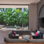 Maison Siscolino 4Bdrm W/ Swimup & Rooftop Pools