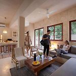Stylish Ground-Floor 3Br Haven With Luxe Plunge Pool
