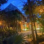 Soliman Bay Beachfront Bungalows