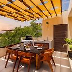 Private Rooftop Pool 3Br Penthouse In The Jungle