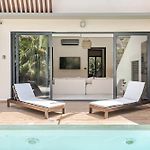 Enchanting 4Br Villaδ Pool& Rooftopδprime Location