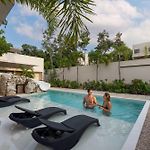 6Br Luxury Villa Perla With 2 Pools & Game Room
