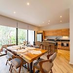 Anana Yaaxlum 106 S - Familly Condo & Oasis Pool
