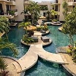 Boho Chic 2Br With Swim-Up Pool Near The Beach