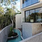 Designer Luxury Villa With Private Pool Oasis