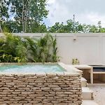 5-Bedroom Private House With Pool In Tulum