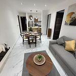 Clau House