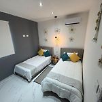 Clau House