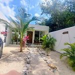 Villa Kuxtah, Beautiful Bungalow With Private Pool
