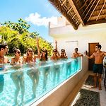 Villa 240M2 - 16 Persons - 6 Rooms - 2 Swimming Pool - 3 Jacuzzis