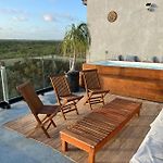Beachfront 3Br Condo With Private Rooftop And Lounge Pool, Tankah Bay