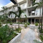 New Villa With Bathtub And Jacuzzi