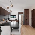 Palais By Waves