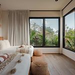 Luxury Private Villa With 2 Pools & Jacuzzi