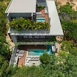 Luxury Private Villa With 2 Pools & Jacuzzi