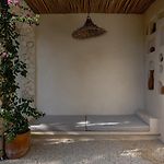 Bohemian 2Br Boutique Condo With Private Pool
