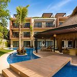 Tulum Penthouse 3Br Only 1 Mile From Beach