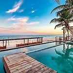 Amansala Resort And Spa