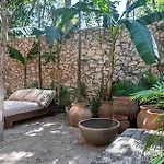 Boho Organic 3Br Villa, Gated Community, Rooftop