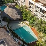 Divine 2Br With Beach Access Gym Fast Wifi