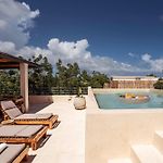 Exclusive 3Br Sky Penthouse With Private Rooftop Pool