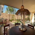 Luxury Oasis! 2 Poolsprivate & Swimupfree Extras