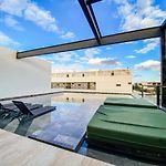 1Br Retreat Near Aldea Zama With Pool