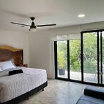Black House - Modern 3Br Villa With Private Pool