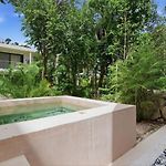 Elegant King Suite | Private Plunge Pool