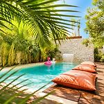 The Strabon Tulum