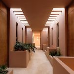 Aflora Quartz Loft Beach Club Access