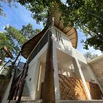 Romantic Star Bath Suite, Cave Pool & Yoga Center