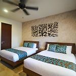 Suite In Aldea Zama, Work & Pool, Long Stays