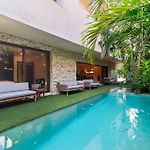 Villa Mayas